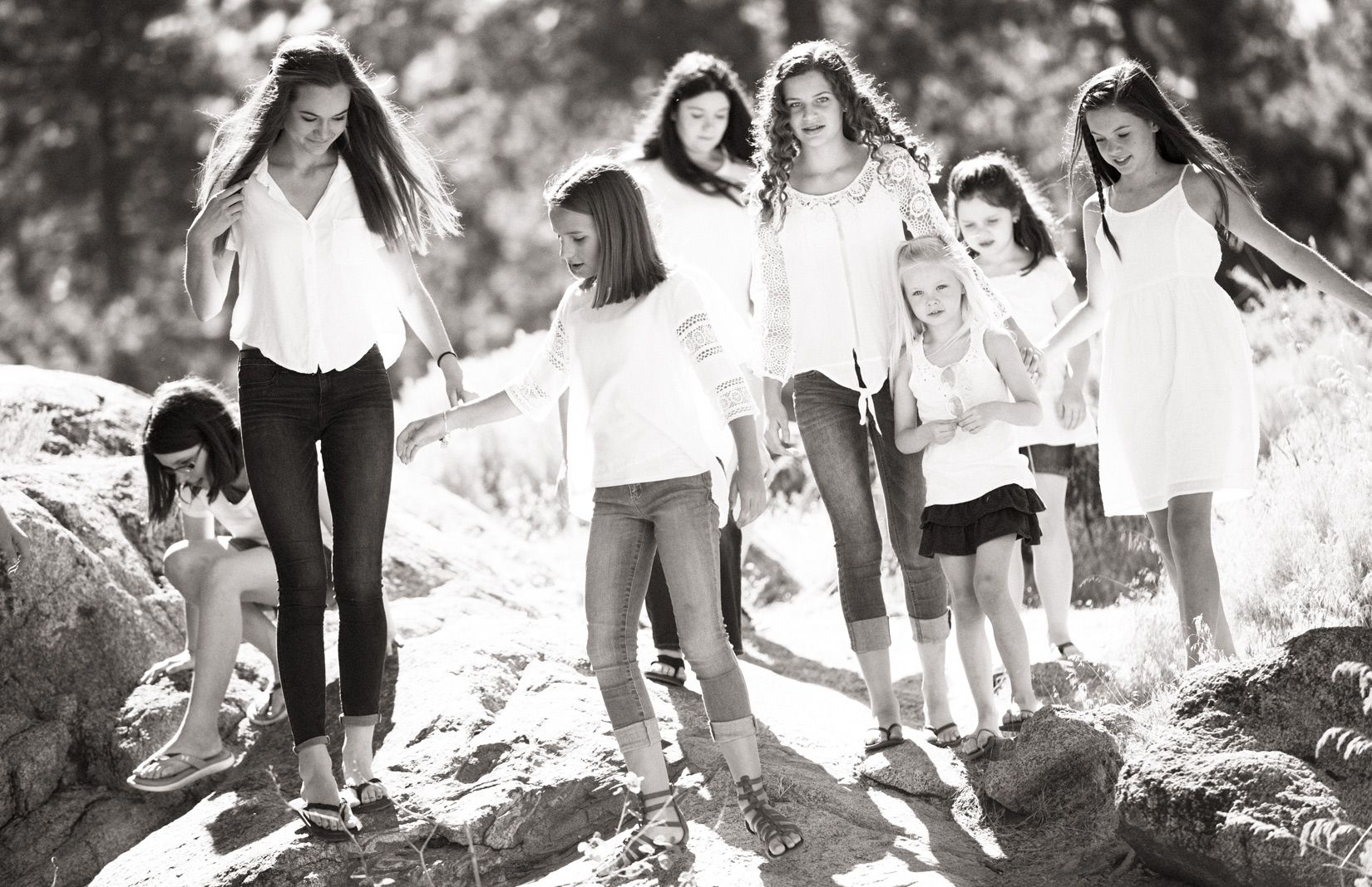 kids-on-rocks-Tahoe-family