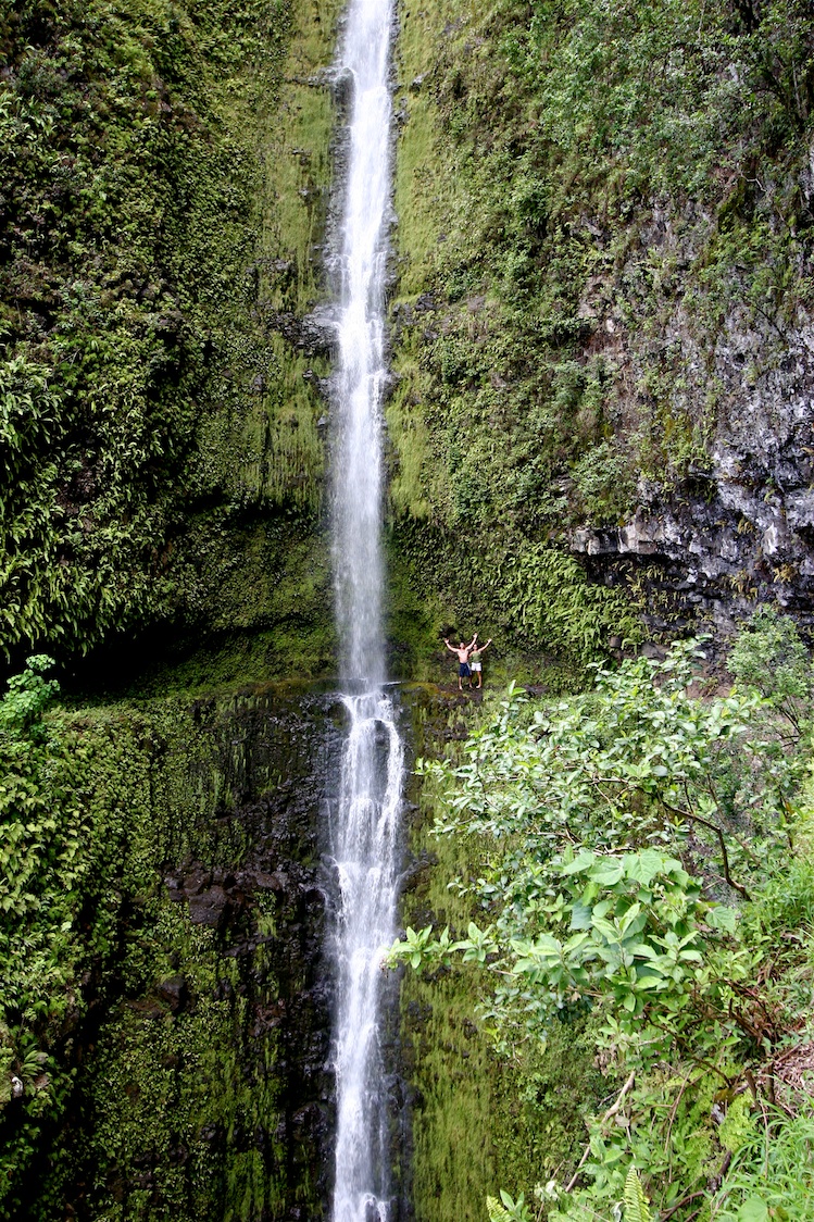 Waterfall - Pololu Valley, Hawaii