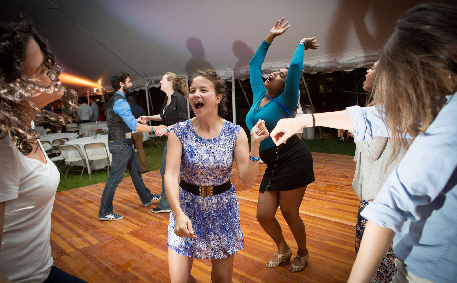 Members of the class of 2009 dance at their 5th reunion. Yale Alumni Magazine