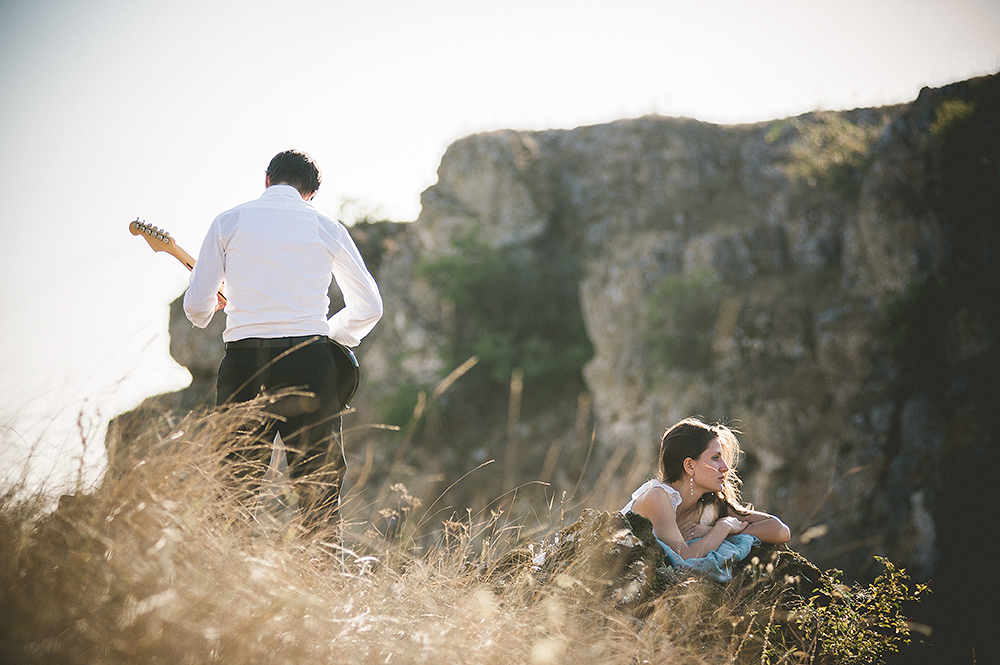 dae-engagement-session-Languedoc-Roussillon-Limousin-Lorraine-Lower-Normandy-Midi-Pyrenees-adrian-hancu_16