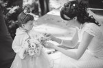 iow-smiling-bride-little-girl-bouquet-wedding-photography-adrian-hancu-18