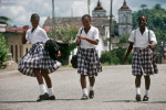 Pupils on Tadó road in the Chocó area in July 1998