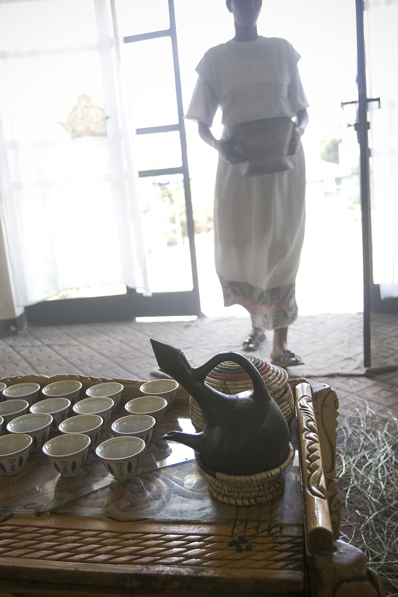 Coffee ceremony at the Crown Hotel in November 2004