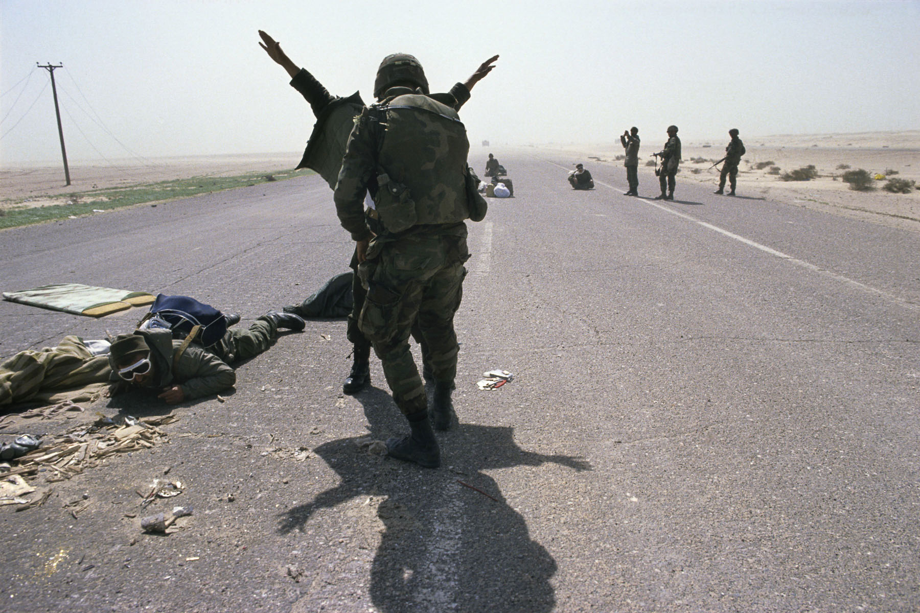 Gulfwar-24: Gulf War, 1991: Photojournalism: