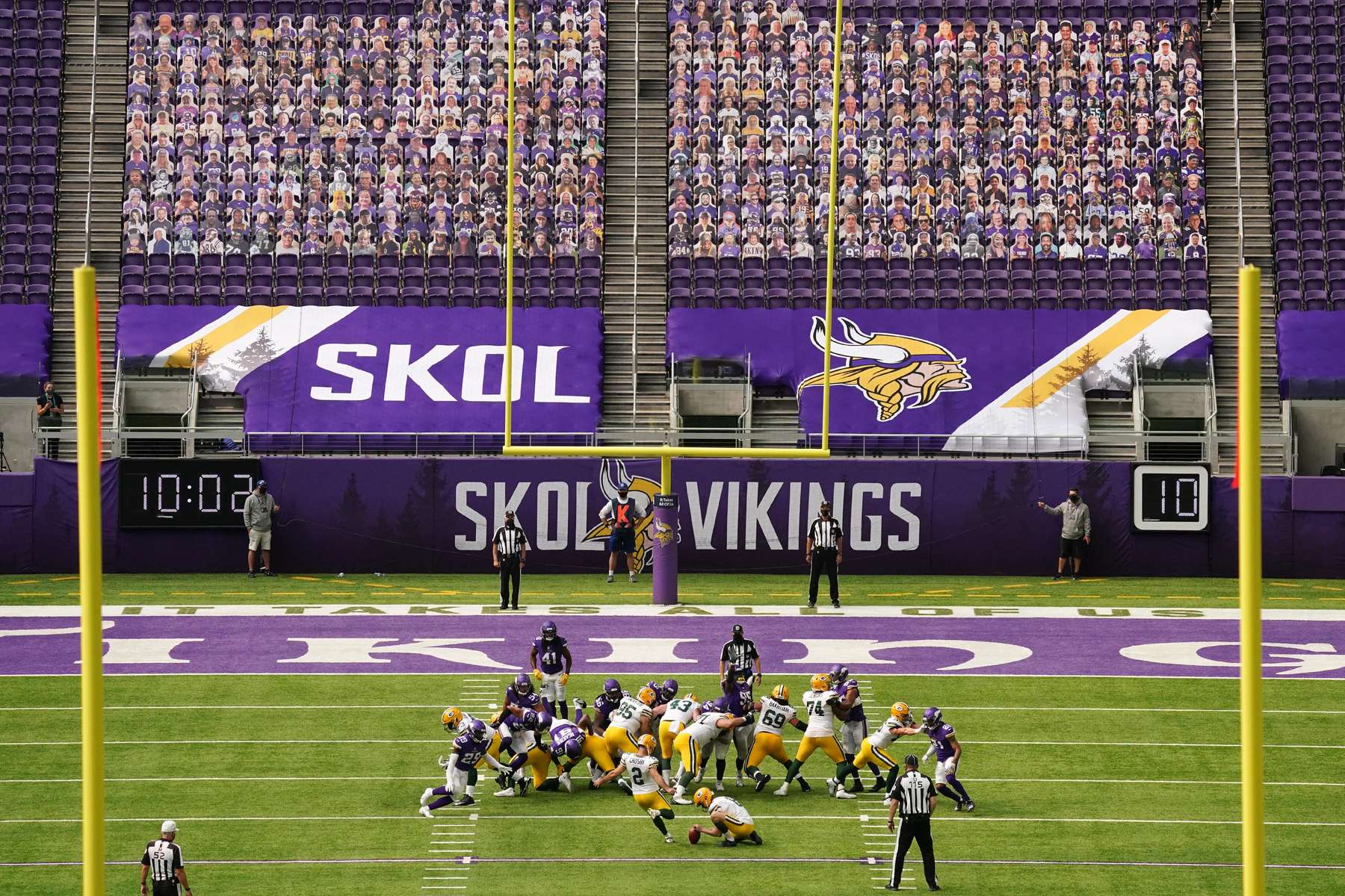Green Bay Packers kicker Mason Crosby kicked an extra point in the fourth quarter of the Minnesota Vikings NFL season opener, sans fans to comply with regulations meant to slow the spread of COVID-19, at U.S. Bank Stadium in Minneapolis. 