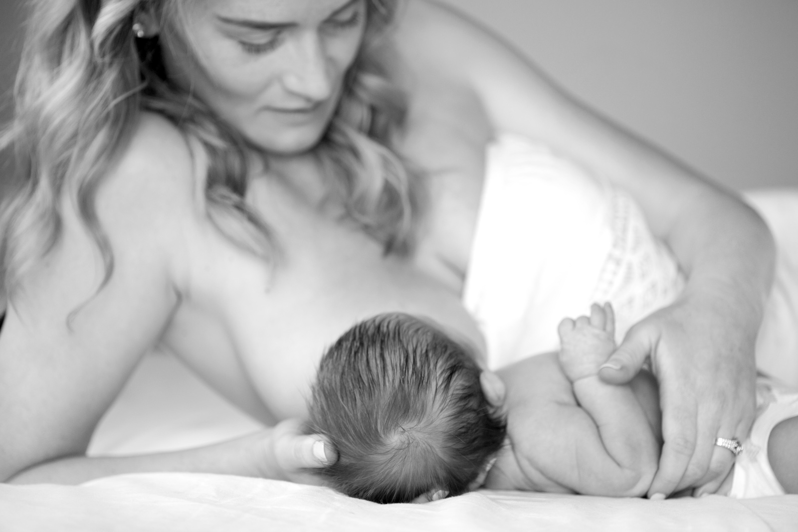 Schenker_breastfeeding_Layla