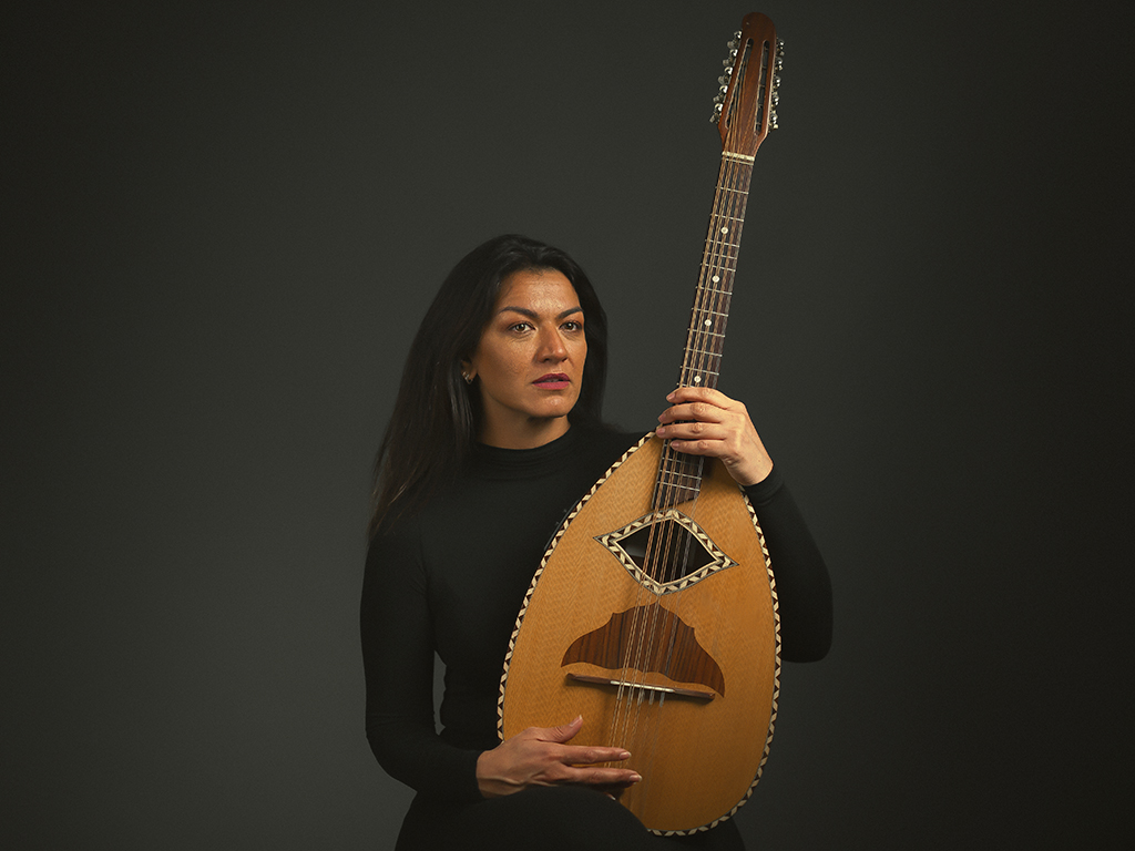 Nadin Al Khalidi, Iraqi Vocalist & Mandole player