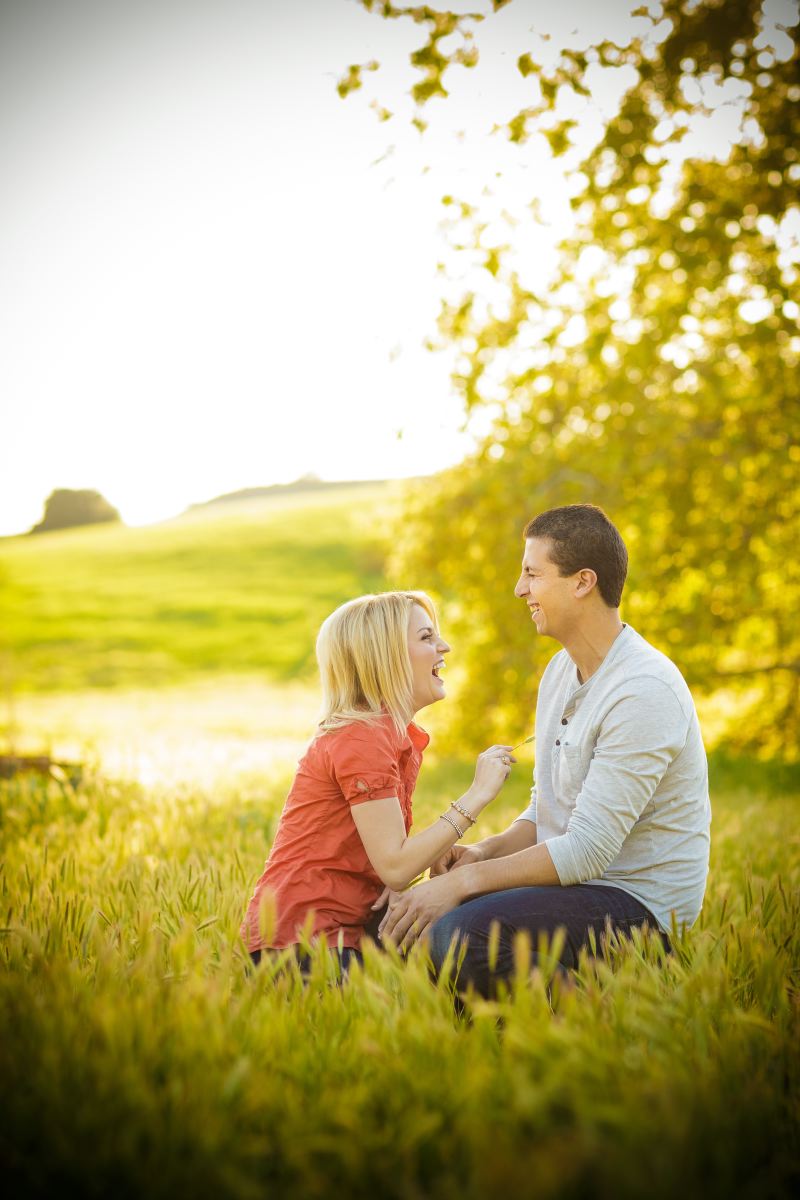 Thomas-Riley-Engagement-Session-at-Sunset-006
