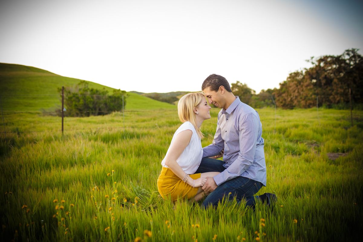 Thomas-Riley-Engagement-Session-at-Sunset-011