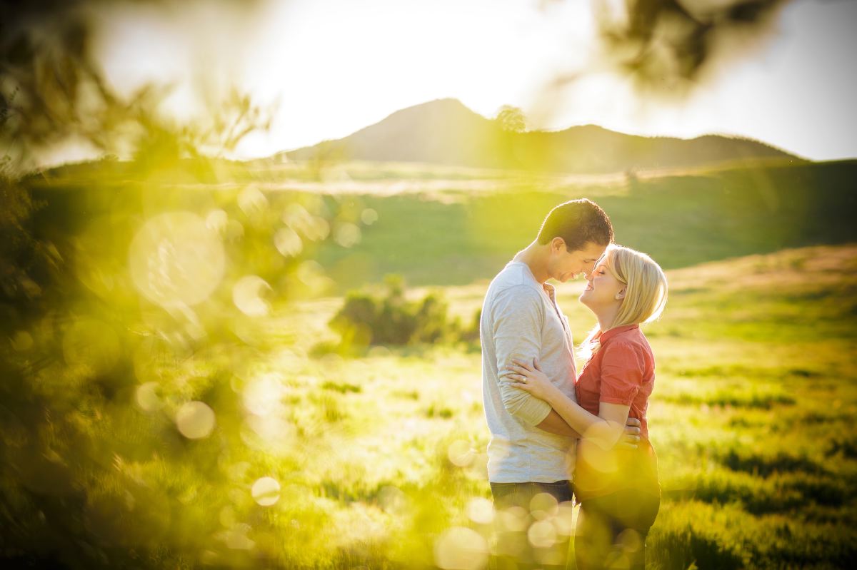 Thomas-Riley-Engagement-Session-at-Sunset-017