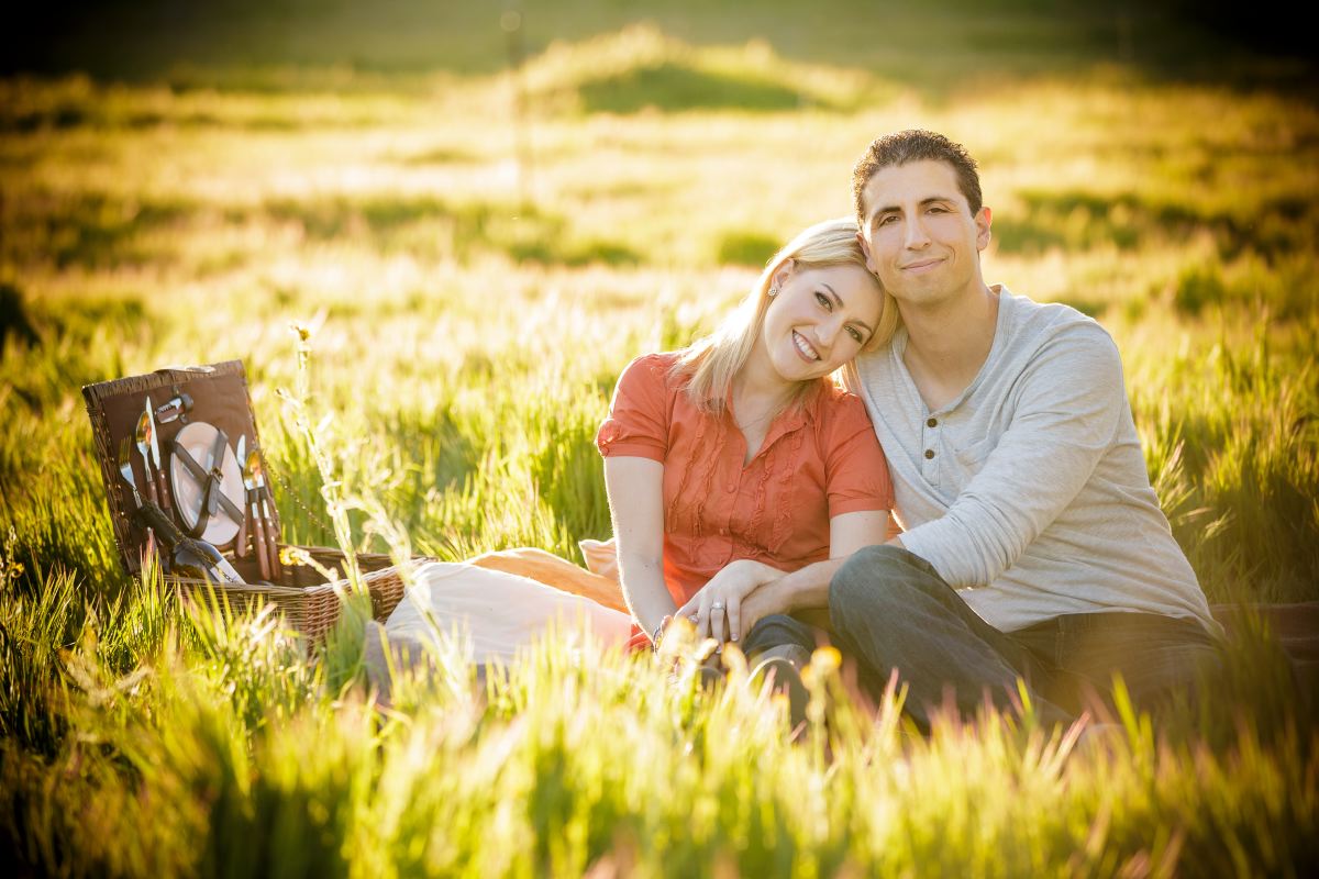 Thomas-Riley-Engagement-Session-at-Sunset-019