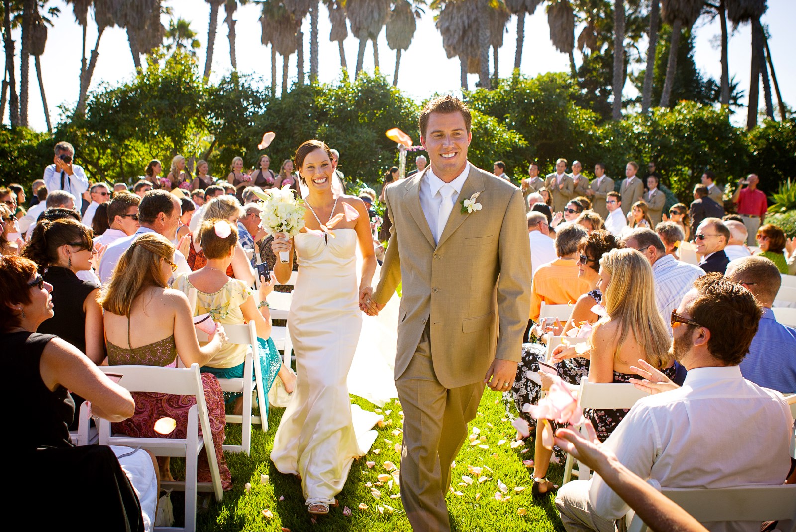 just-married-wedding-couple-in-Santa-Barbara-