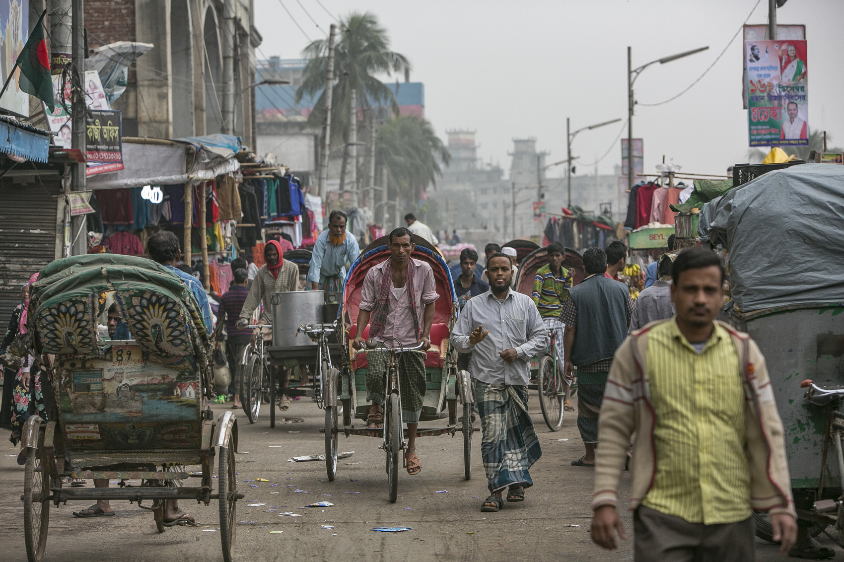 Street scene in Dhaka, Bangladesh.