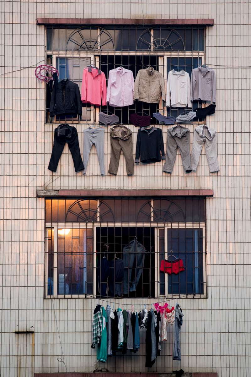 Laundry drying, Guangzhou