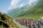 2006 STAGE 11 / Col du Tourmalet, France: The peloton enters the Alps and begins to ascend the Col du Tourmalet on July 13, 2006. 