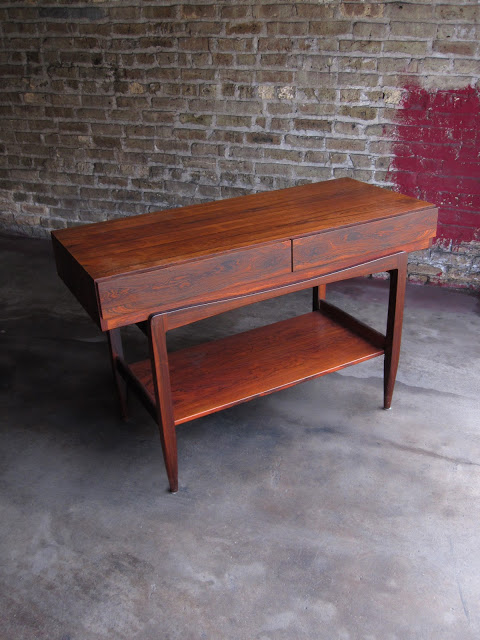 Rosewood_Console