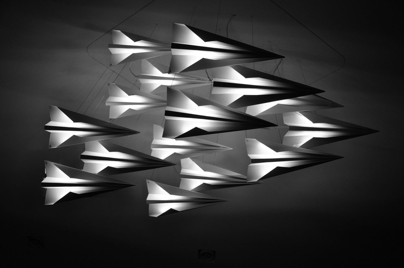paper_planes_black_and_white
