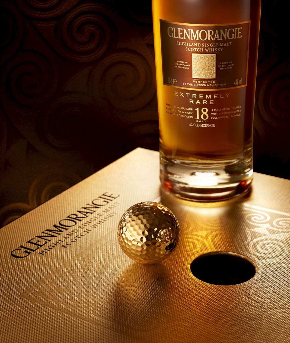 Glenmorangie 18 year old whisky with golf open gift pack