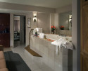 jacuzzi suite tub with champagne