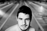 Portrait of Slovenian paraswimmer Darko Đurič by Luka Dakskobler.