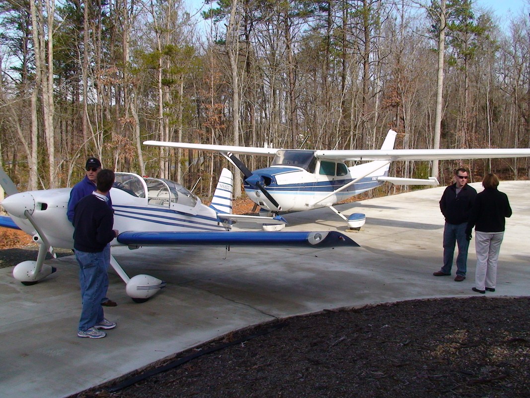 RV6 Cessna Skyhawk impromtu gathering 