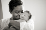 mom and her newborn daughter, family portraits