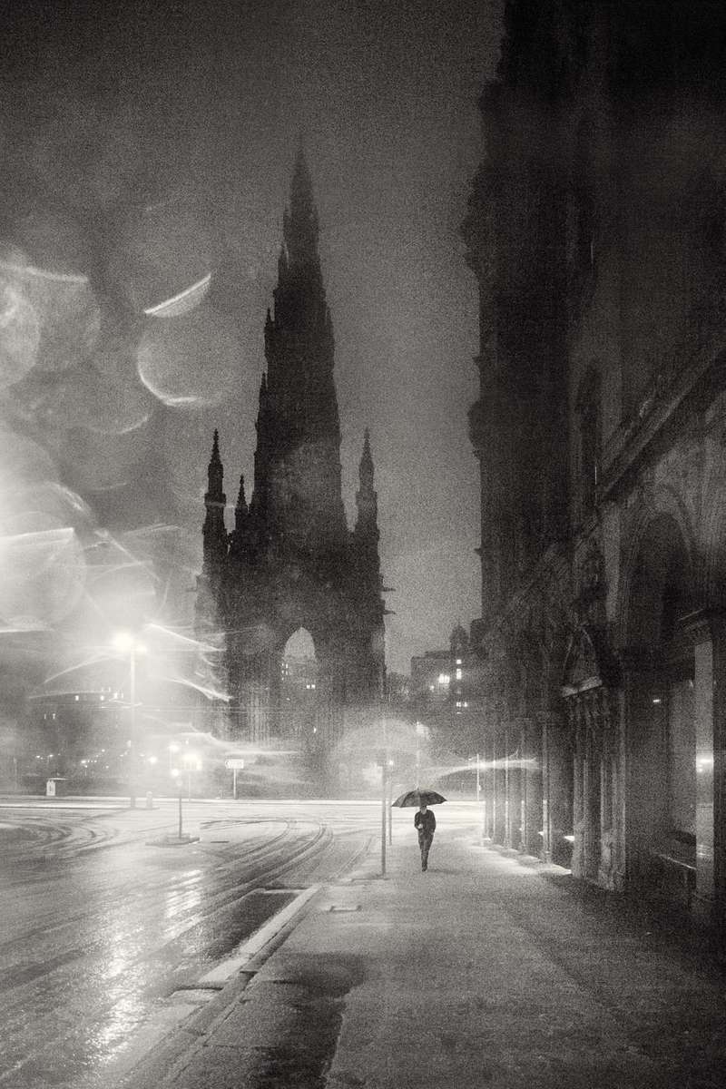 Edinburgh Dead of Night - Scott Monument rain