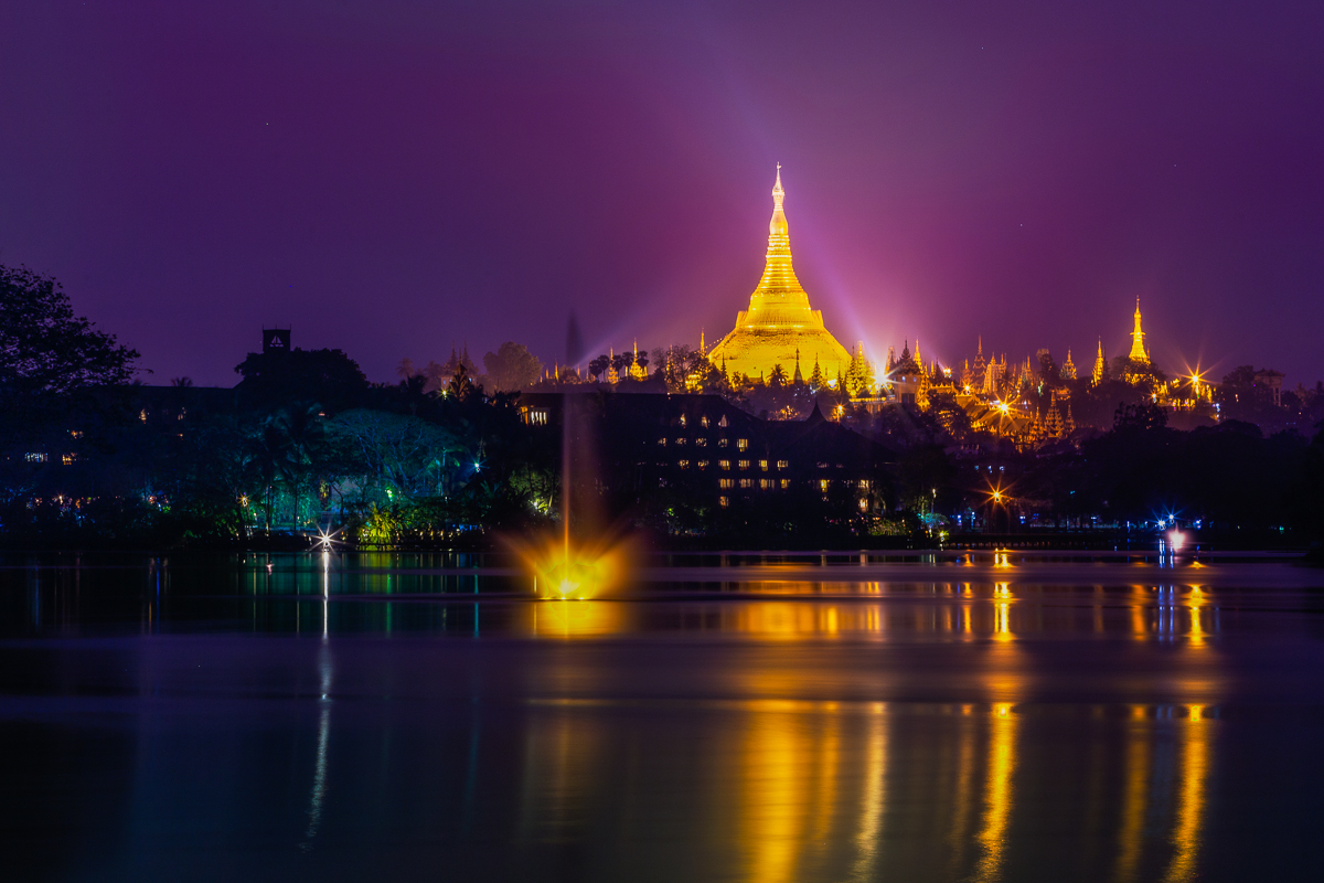Shwedagon sunset by Kandawgyi Lake