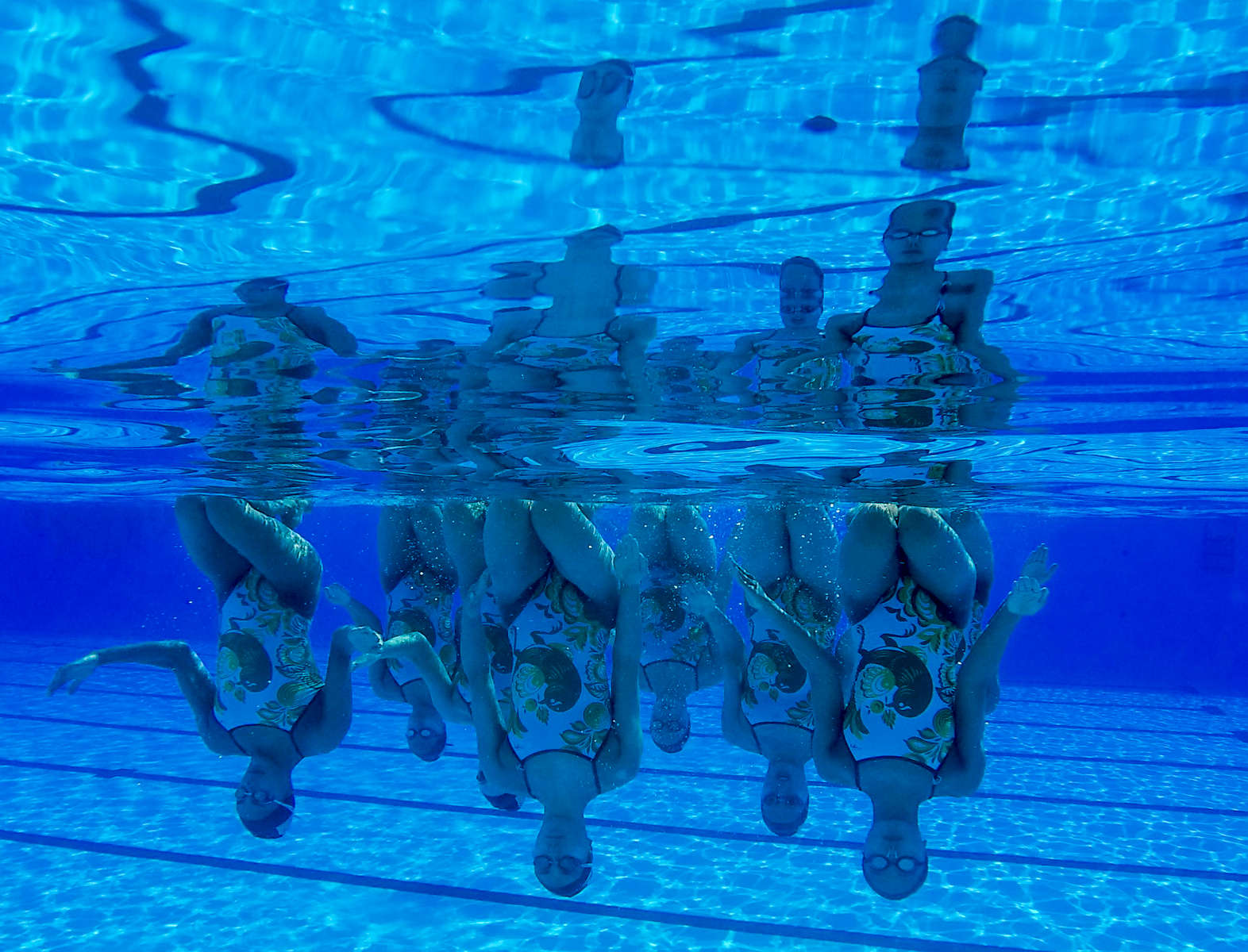 The American team practices during the FINA World championships in Budapest, Hungary on July 20, 2017.