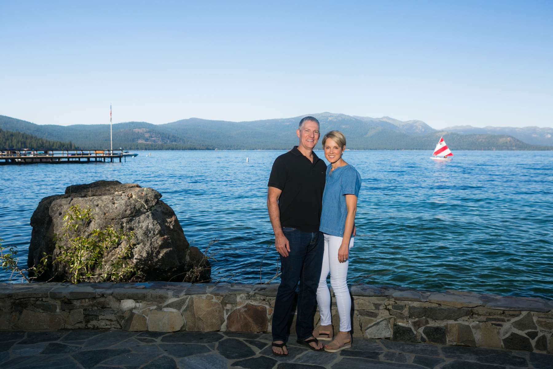 Create Cherished Memories with Lake Tahoe Family Photography in Lake Tahoe. Preserve Your Family's Love Amidst the Stunning Scenery of Lake Tahoe.