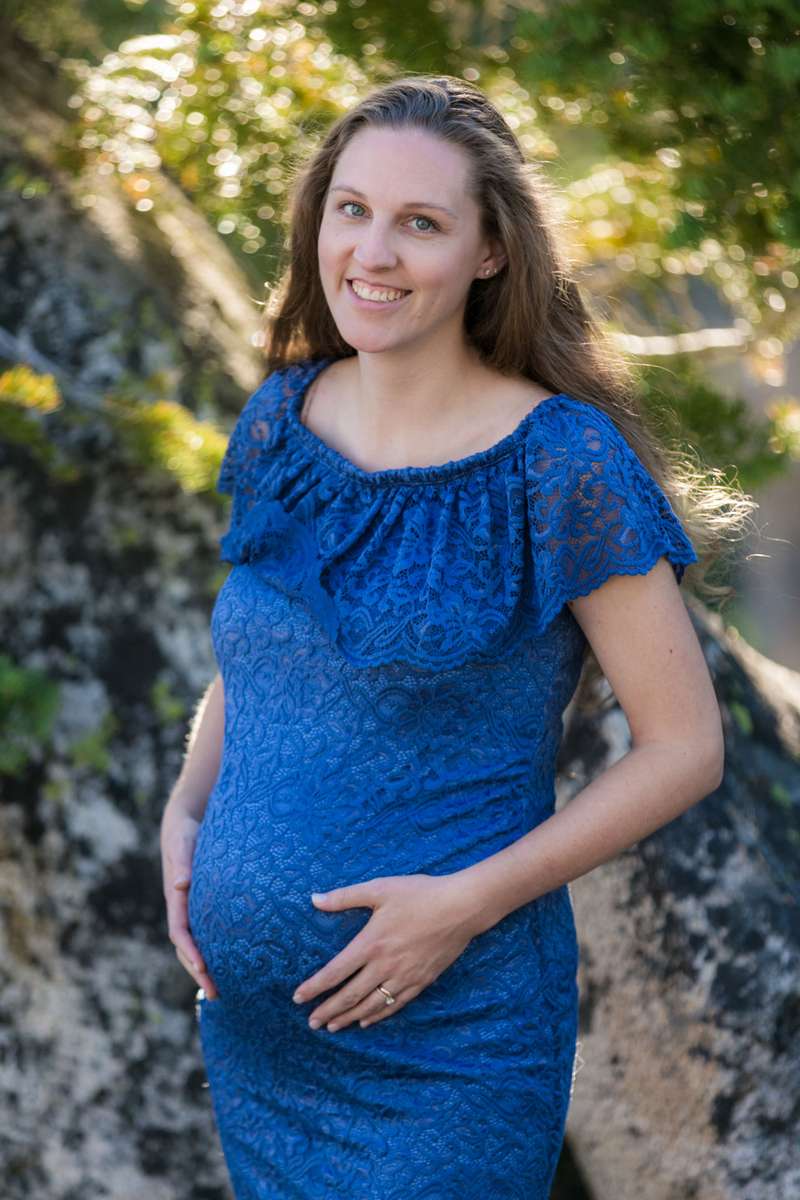 Capturing Maternity Moments in Breathtaking Tahoe Surroundings. Cherish Your Journey to Motherhood with Our Tahoe Maternity Photography Services.