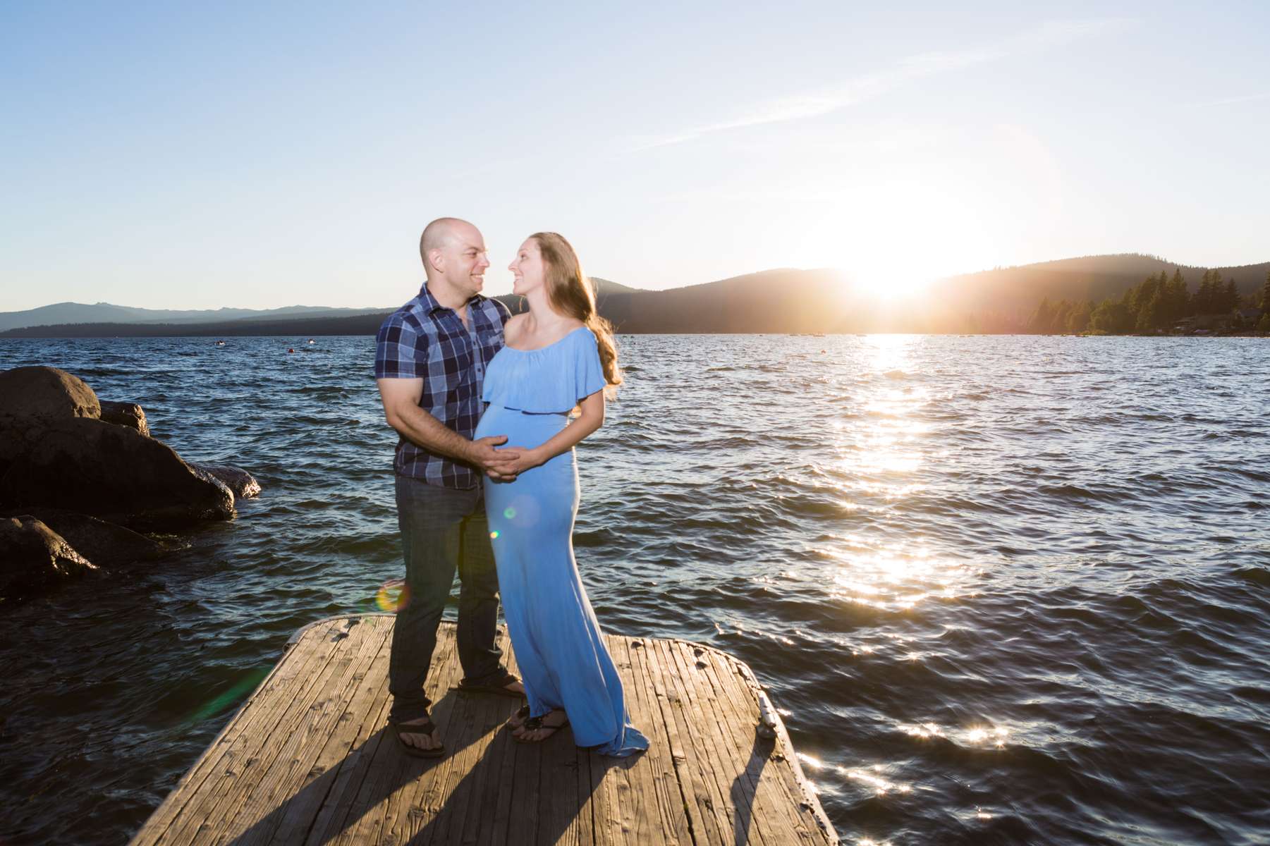 Capturing Maternity Moments in Breathtaking Tahoe Surroundings. Cherish Your Journey to Motherhood with Our Tahoe Maternity Photography Services.