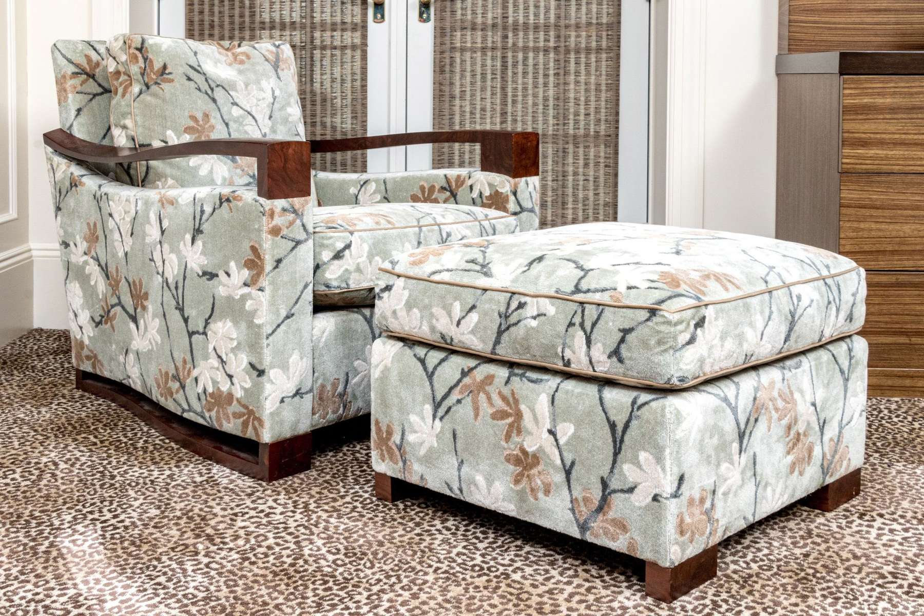 With wonderful wood veneered arms and lovely flowering tree on a cool green hue ground to the seat cushions, and body and ottoman.The pillows are 50% Goose Down and 50% Goose Feathers.Dimensions:Chair: 32{quote} H x 31 7/8{quote} W x 36{quote} D, 17 1/2{quote} SHOttoman: 16{quote} H x 23{quote} D x 24{quote} W