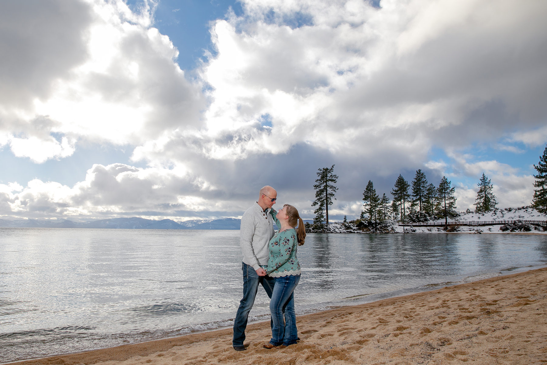 , Lake Tahoe Wedding Photography. Lake Tahhoe engagements session. Lake Tahoe family photography. Reno wedding photography. Reno engagements. Reno photographer. Tahoe.