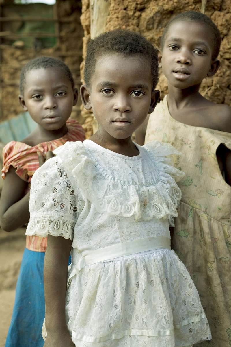 Batwa girls, Rwanda