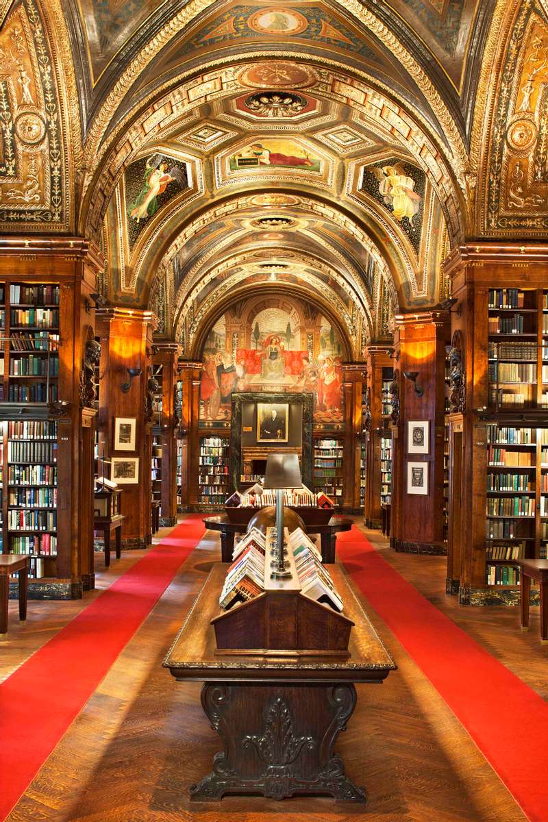 University Club Library